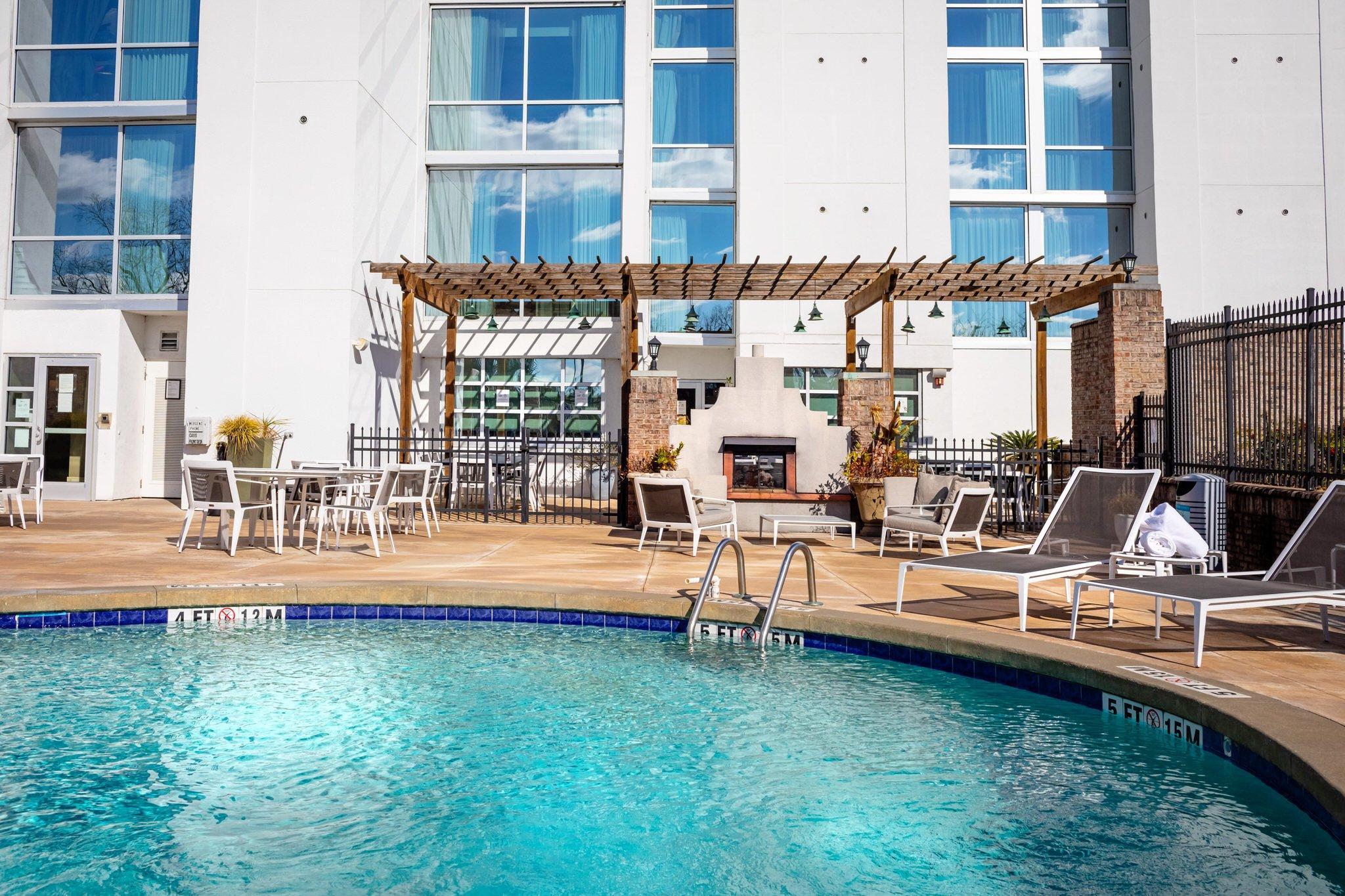 Hotel Crowne Plaza Charleston By Ihg North Charleston
