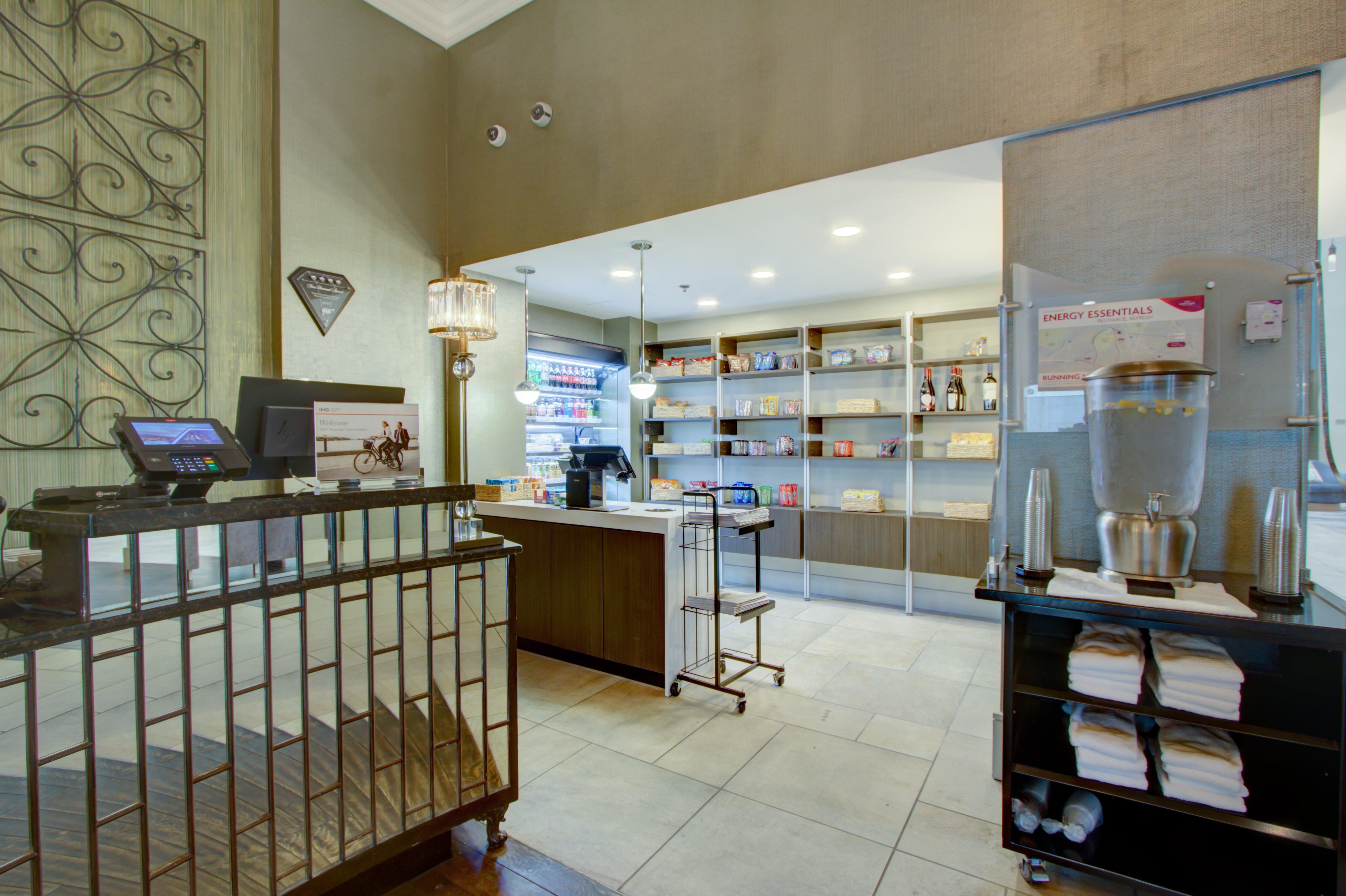Crowne Plaza Charleston By Ihg Hotel 4*